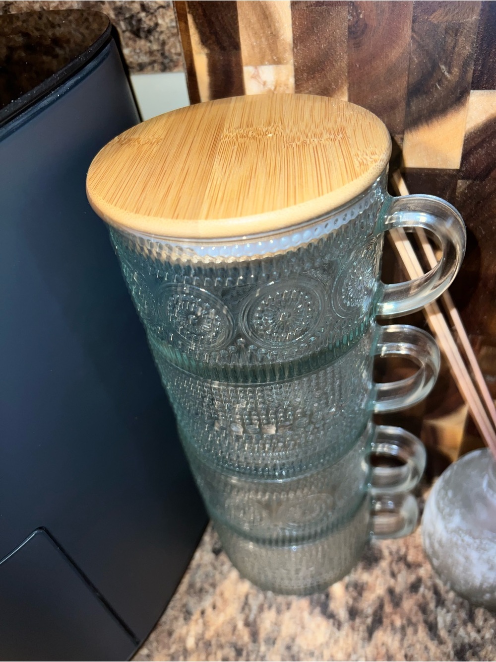 Stackable Textured Glass Mugs - Clear with Amber Rim - Picture 2 of 2